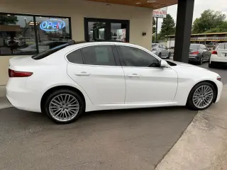 2018 Alfa Romeo GIULIA