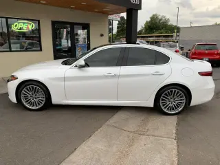 2018 Alfa Romeo GIULIA