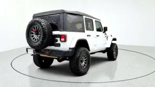 Jeep Wrangler Unlimited 2021 4x4 Sahara 4dr SUV