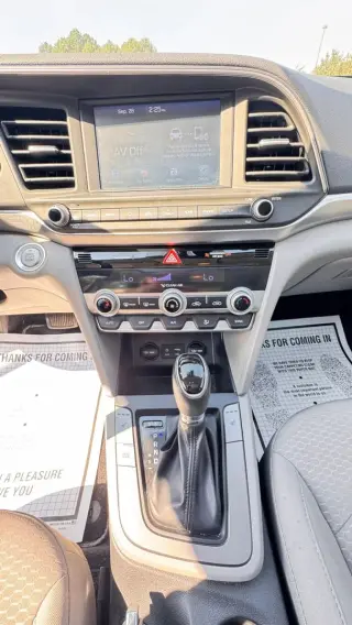 2019 Hyundai ELANTRA