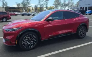 Ford Mustang Mach-E 2024 Premium 4dr SUV