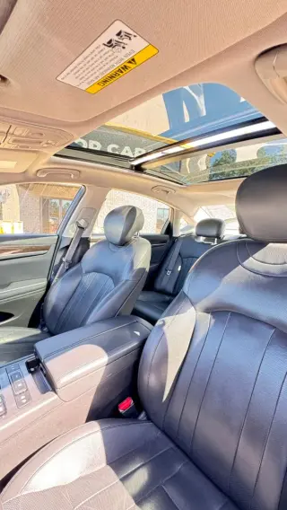 2017 Genesis G80