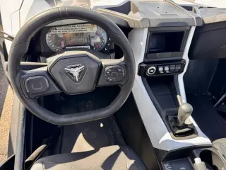 2021 POLARIS SLINGSHOT S