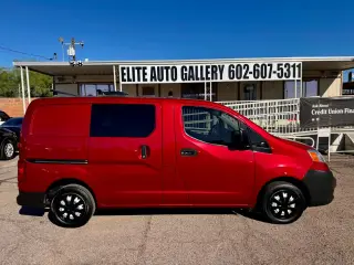 2016 NISSAN NV200