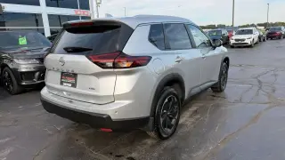 2025 NISSAN ROGUE