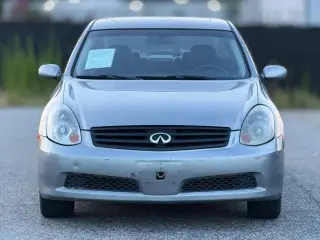 INFINITI G35 2006 4 Sedán con Automático