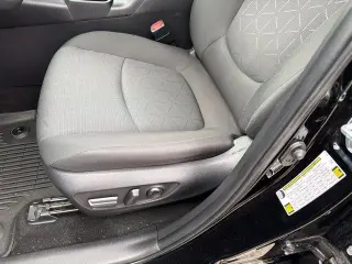 Toyota RAV4 2024 XLE 4dr SUV