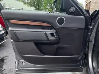 2018 LAND ROVER DISCOVERY