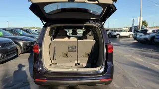 2019 KIA SEDONA