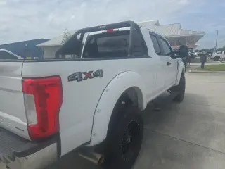 Ford F-250 Super Duty 2017 4x4 XL 4dr SuperCab 6.8 ft. SB Pickup