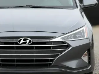 Hyundai ELANTRA 2019 SE 4 puertas Sedán 6M