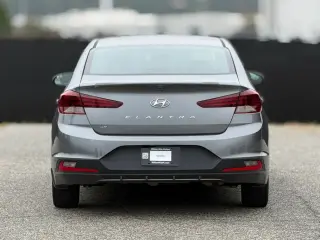 Hyundai ELANTRA 2019 SE 4 puertas Sedán 6M