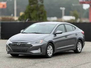 Hyundai ELANTRA 2019 SE 4 puertas Sedán 6M