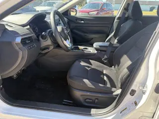 Nissan Altima 2025 2.5 SV 4dr Sedán