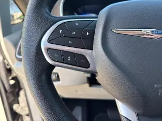 Chrysler Voyager 2021 LXi 4dr Mini-Van
