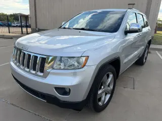 2011 Jeep GRAND CHEROKEE