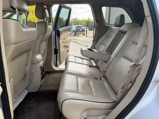 2011 Jeep GRAND CHEROKEE