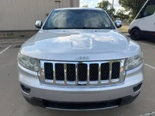 2011 Jeep GRAND CHEROKEE