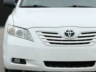 Toyota Camry 2009 SE 4 Sedán 5A