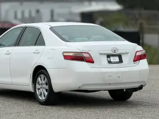 Toyota Camry 2009 SE 4 Sedán 5A