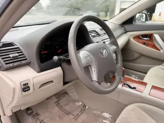 Toyota Camry 2009 SE 4 Sedán 5A