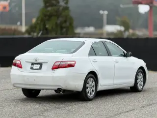 Toyota Camry 2009 SE 4 Sedán 5A