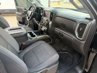 2019 Chevrolet SILVERADO 1500 CREW CAB