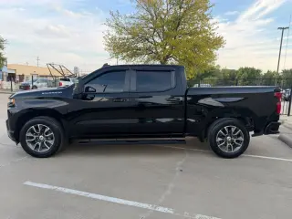 2019 Chevrolet SILVERADO 1500 CREW CAB