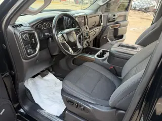 2019 Chevrolet SILVERADO 1500 CREW CAB