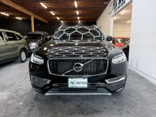 2017 Volvo XC90
