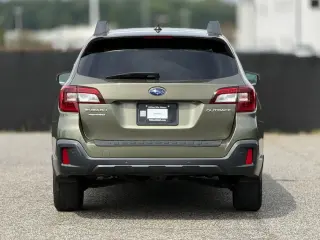 Subaru Outback 2019 AWD 2.5i Limited 4dr Crossover