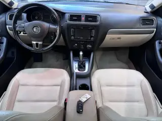 2013 Volkswagen JETTA
