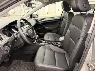 Volkswagen Golf 2017 TSI S 4dr Hatchback 6A