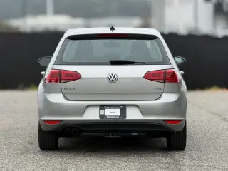 Volkswagen Golf 2017 TSI S 4dr Hatchback 6A