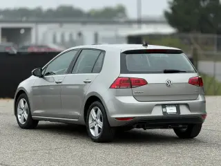 Volkswagen Golf 2017 TSI S 4dr Hatchback 6A
