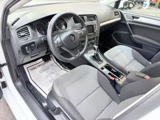 2015 Volkswagen E-GOLF