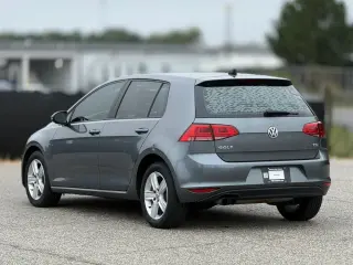 Volkswagen Golf 2017 TSI S 4dr Hatchback 6A