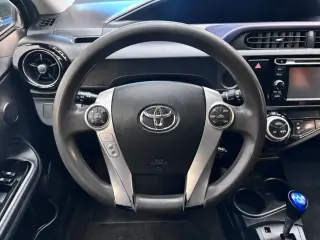 2016 Toyota PRIUS C