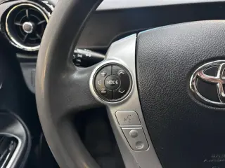 2016 Toyota PRIUS C