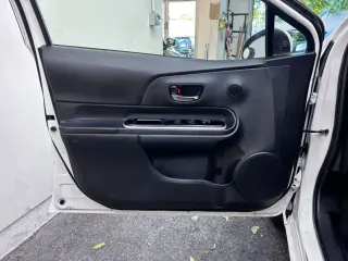 2016 Toyota PRIUS C