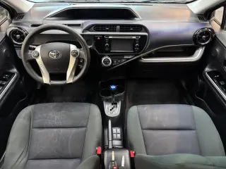 2016 Toyota PRIUS C