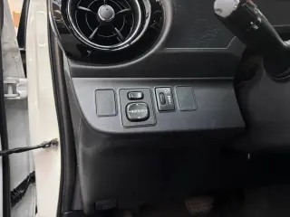 2016 Toyota PRIUS C