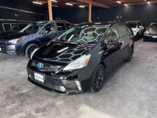 2013 Toyota PRIUS V