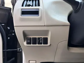 2013 Toyota PRIUS V