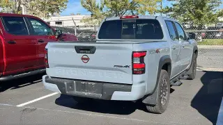 Nissan Frontier 2024 4x4 PRO-4X 4dr Cabina de Crew 5 ft. SB