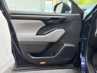 2020 Toyota HIGHLANDER HYBRID