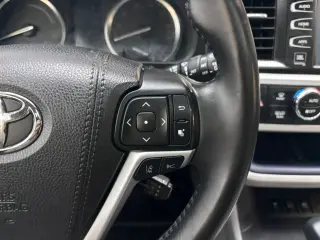 2018 Toyota HIGHLANDER HYBRID