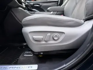 2023 Toyota HIGHLANDER HYBRID