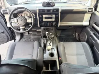 2013 Toyota FJ CRUISER