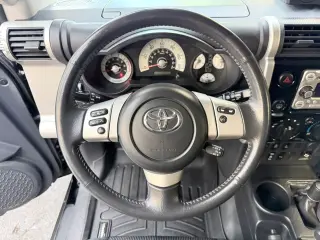 2013 Toyota FJ CRUISER